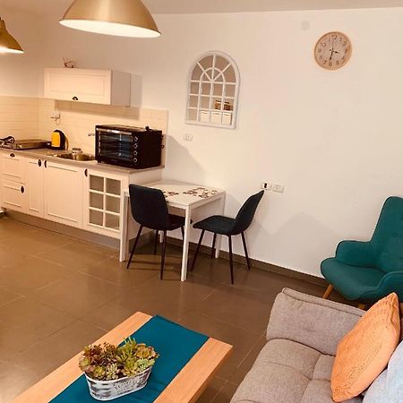 Apartamento Beautiful Private Beerseba Exterior foto